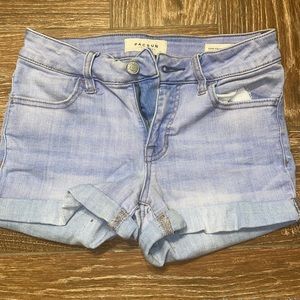 Pacsun Super Stretch Shortie Shorts. Size 24